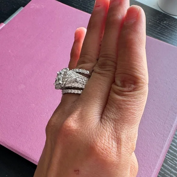 Elegant Silver 925 Band Ring 3 piece set - Picture 3 of 7